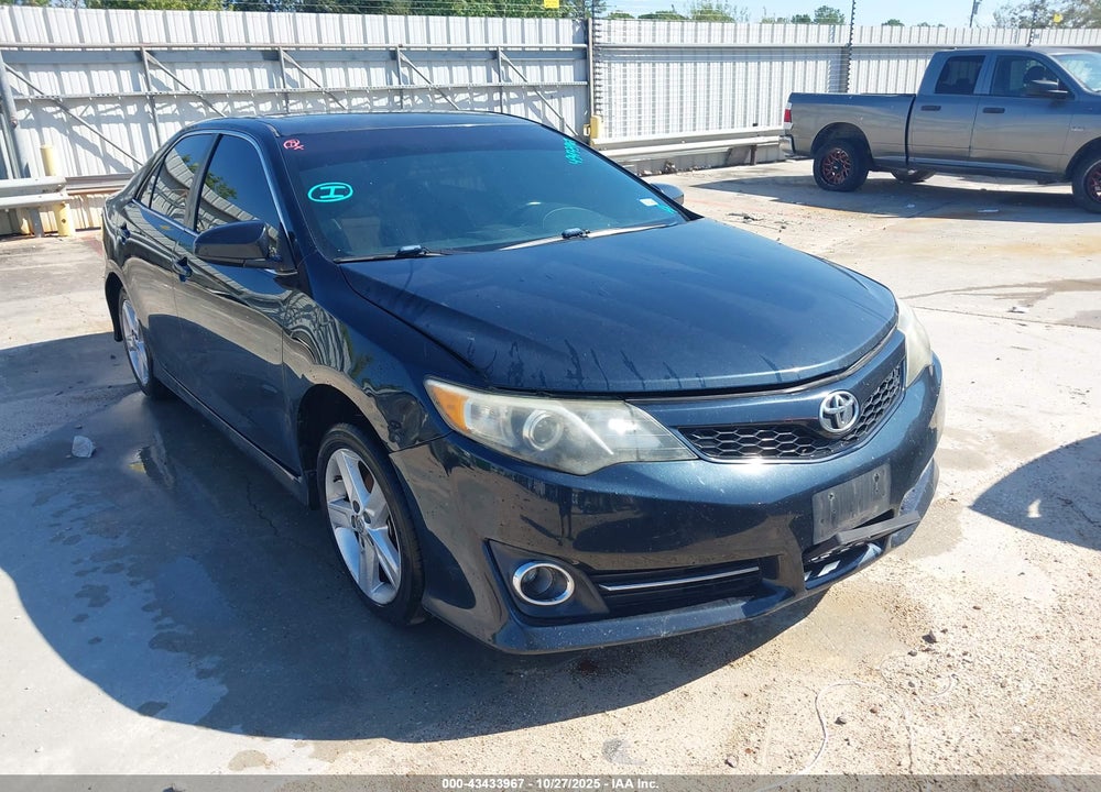 2014 TOYOTA CAMRY SE VIN: 4T1BF1FK9EU772773