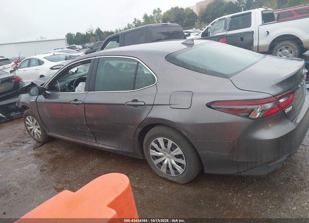 2021 TOYOTA CAMRY LE HYBRID VIN: 4T1C31AK0MU568964