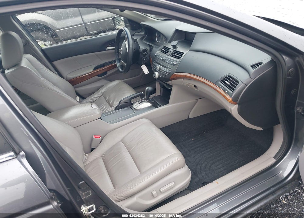 2012 HONDA ACCORD 2.4 EX-L VIN: 1HGCP2F89CA174764