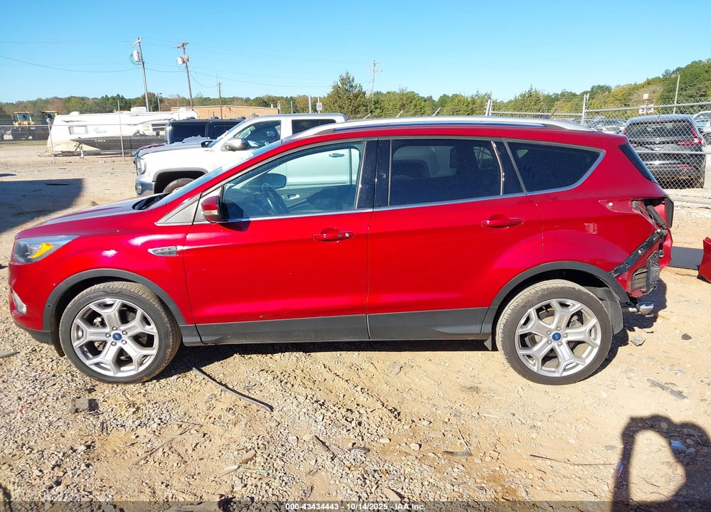 2019 FORD ESCAPE TITANIUM VIN: 1FMCU9J95KUC28201