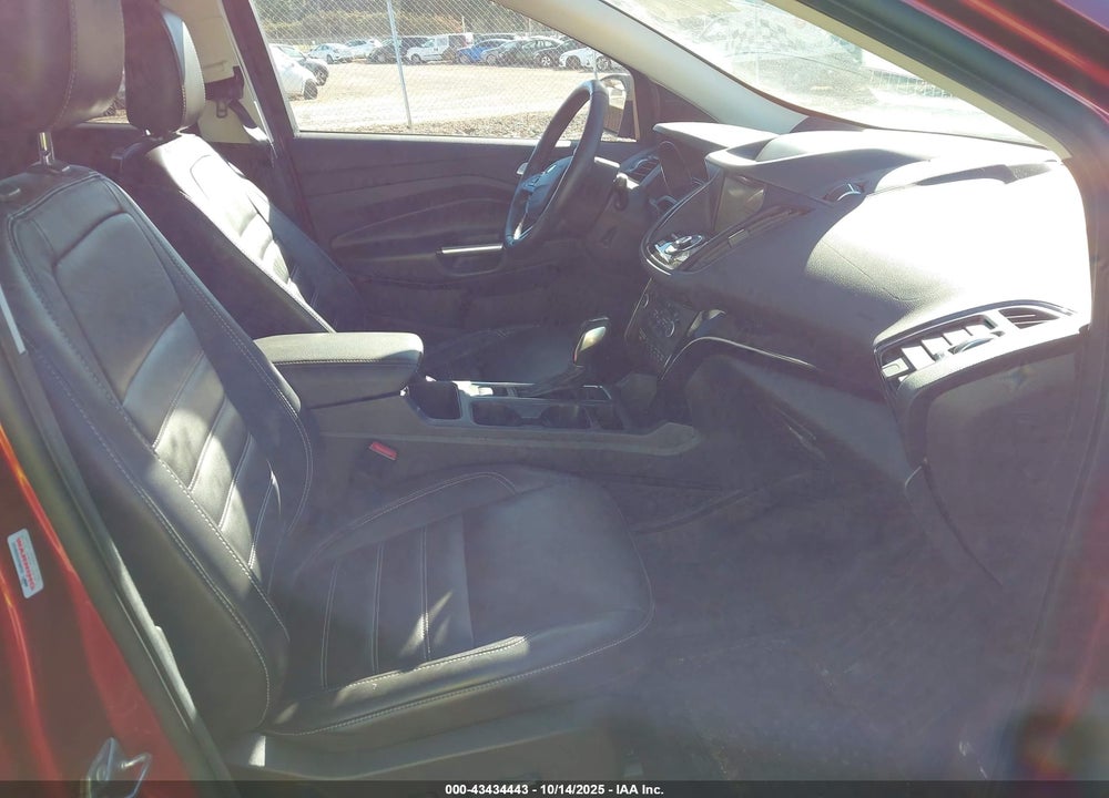 2019 FORD ESCAPE TITANIUM VIN: 1FMCU9J95KUC28201