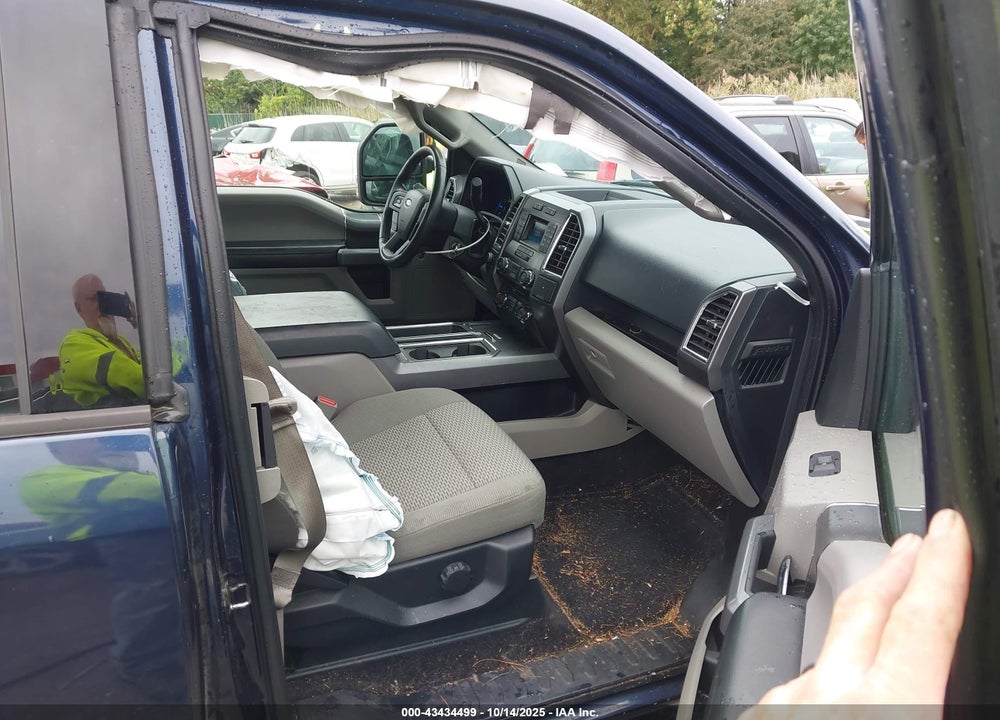 2015 FORD F-150 XLT VIN: 1FTFX1EF7FKF13414