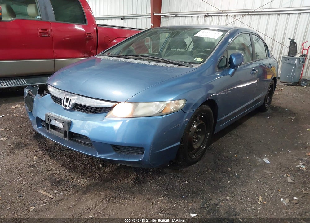 2011 HONDA CIVIC LX VIN: 19XFA1F5XBE047899