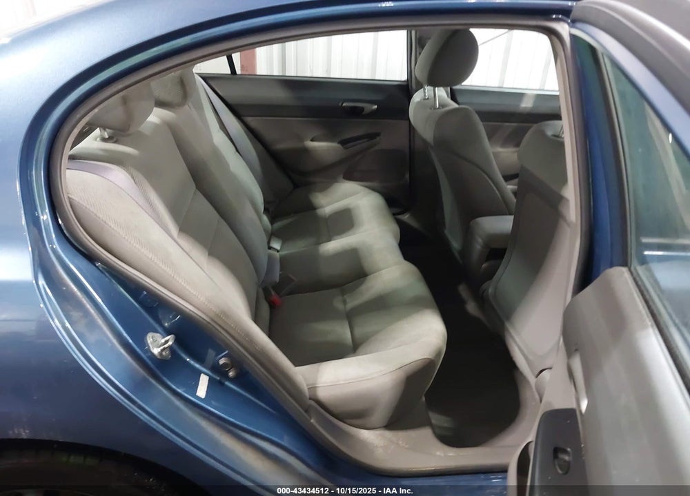 2011 HONDA CIVIC LX VIN: 19XFA1F5XBE047899