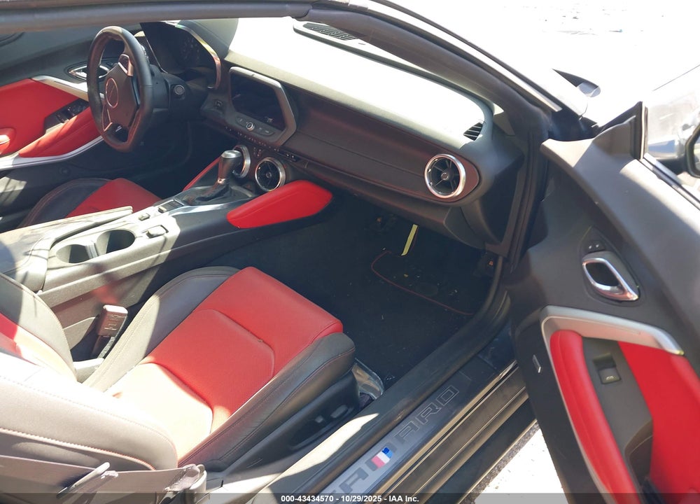 2017 CHEVROLET CAMARO VIN: 1G1FH3D76H0122250