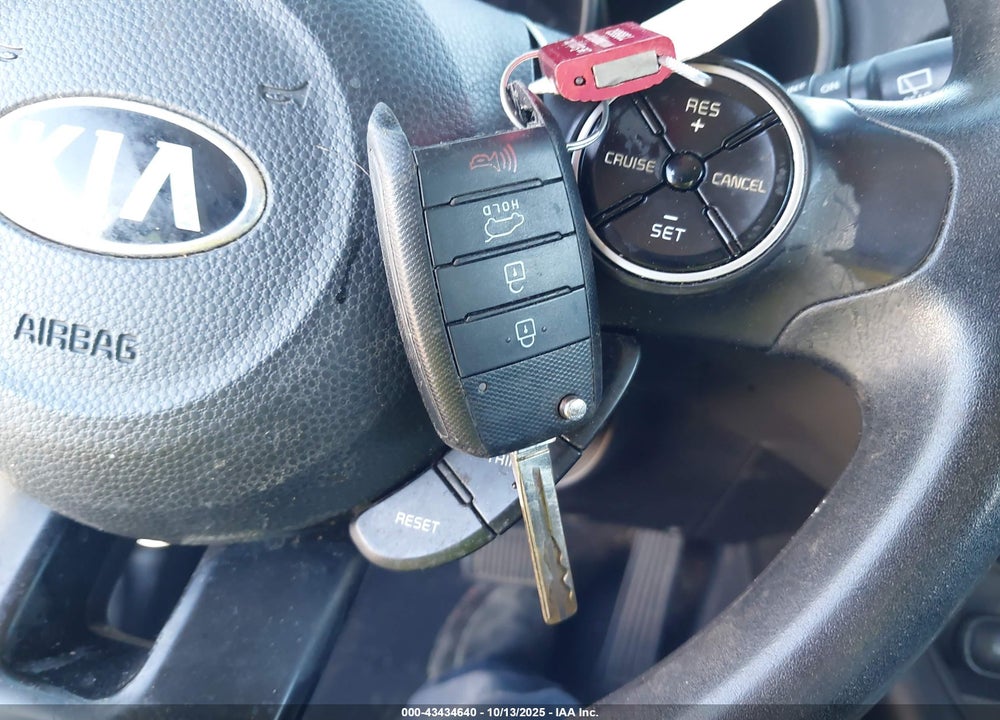 2017 KIA SOUL VIN: KNDJP3A55H7887576