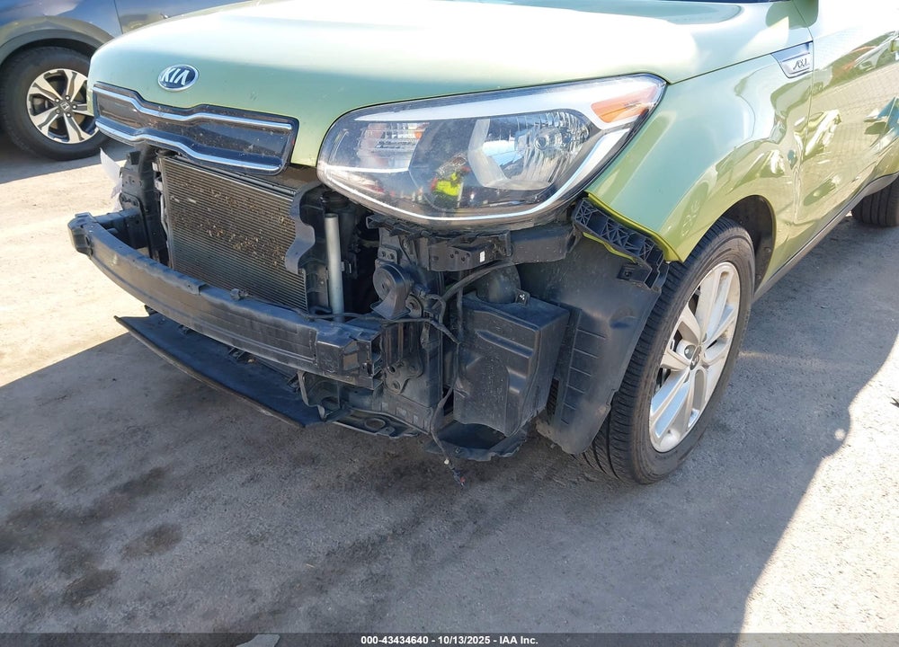 2017 KIA SOUL VIN: KNDJP3A55H7887576