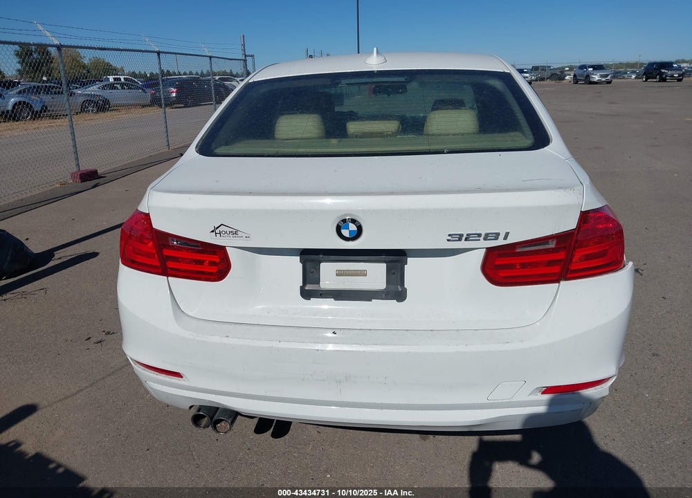 2013 BMW 328I VIN: WBA3A5G5XDNP26768