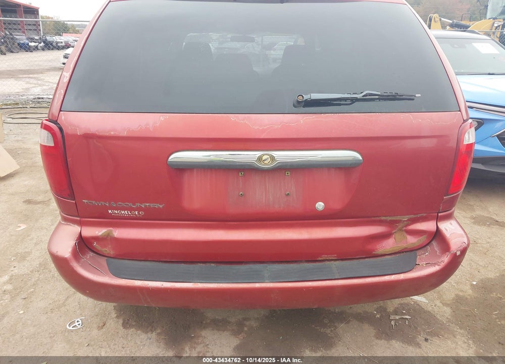 2005 CHRYSLER TOWN & COUNTRY VIN: 1C4GP45R35B320918