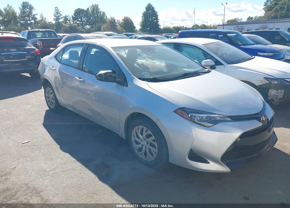 2019 TOYOTA COROLLA LE VIN: 2T1BURHE8KC175672