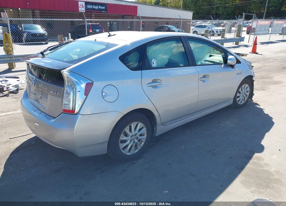 2013 TOYOTA PRIUS PLUG-IN VIN: JTDKN3DP4D3044820