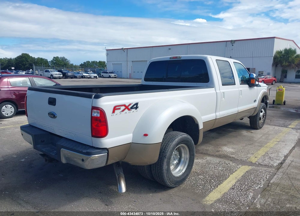 2011 FORD F-350 LARIAT VIN: 1FT8W3AT9BEA46492