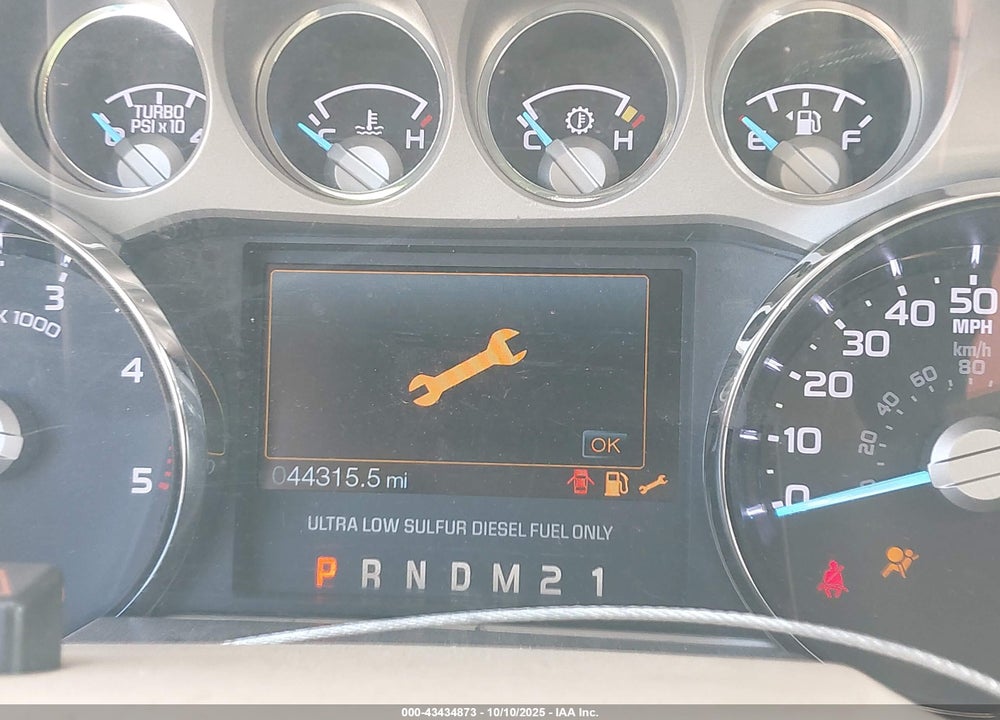2011 FORD F-350 LARIAT VIN: 1FT8W3AT9BEA46492