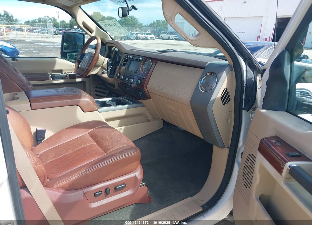 2011 FORD F-350 LARIAT VIN: 1FT8W3AT9BEA46492