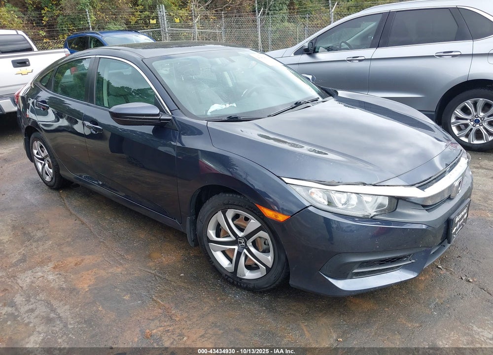 2018 HONDA CIVIC VIN: 2HGFC2F57JH579356