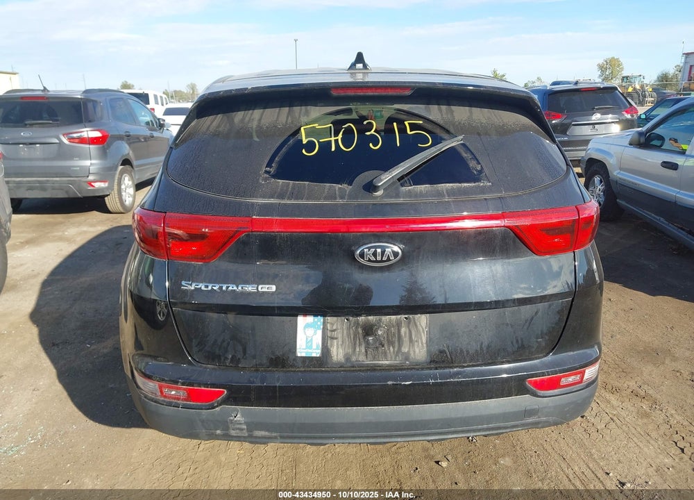 2019 KIA SPORTAGE LX VIN: KNDPM3AC2K7570315