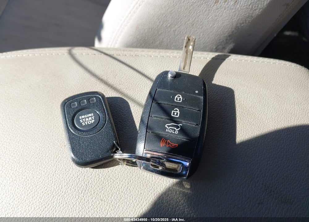 2019 KIA SPORTAGE LX VIN: KNDPM3AC2K7570315