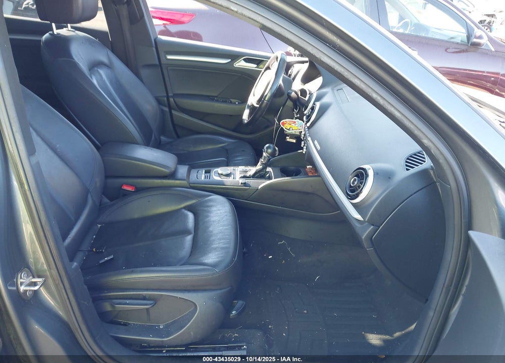 2016 AUDI A3 2.0T PREMIUM VIN: WAUB8GFF7G1113385