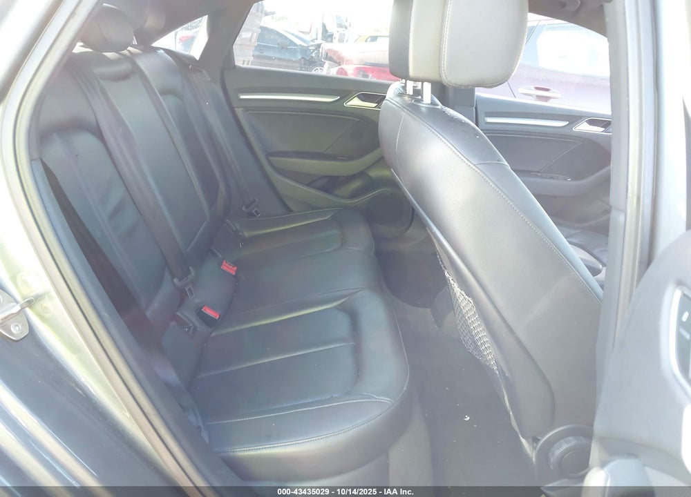 2016 AUDI A3 2.0T PREMIUM VIN: WAUB8GFF7G1113385