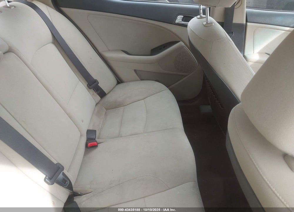 2014 KIA OPTIMA HYBRID LX VIN: KNAGM4AD7E5069383