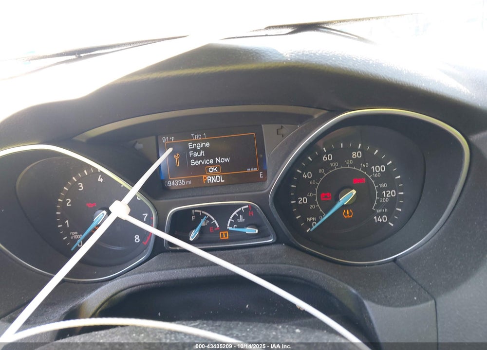 2018 FORD FOCUS VIN: 1FADP3K23JL286543