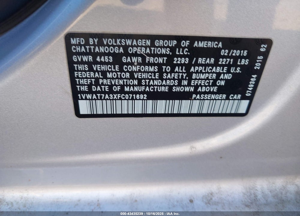 2015 VOLKSWAGEN PASSAT VIN: 1VWAT7A3XFC071692