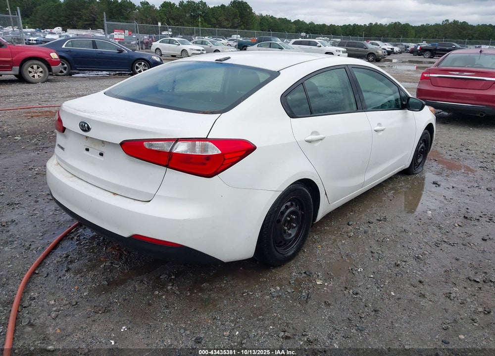 2016 KIA FORTE VIN: KNAFK4A67G5614326