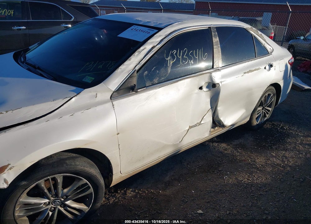 2016 TOYOTA CAMRY SE VIN: 4T1BF1FK1GU131278