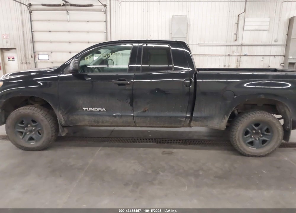 2010 TOYOTA TUNDRA VIN: 5TFUM5F14AX007870
