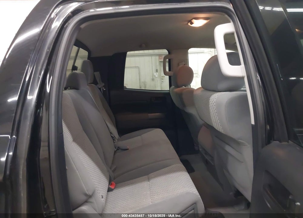2010 TOYOTA TUNDRA VIN: 5TFUM5F14AX007870