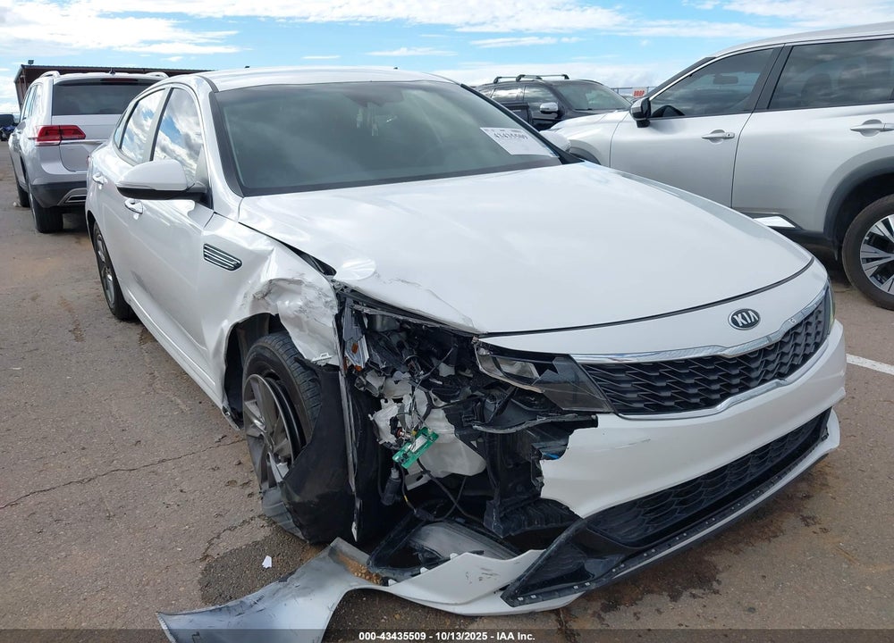 2019 KIA OPTIMA LX VIN: 5XXGT4L36KG323182