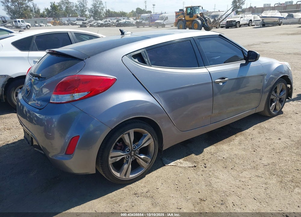 2016 HYUNDAI VELOSTER VIN: KMHTC6AD6GU267165