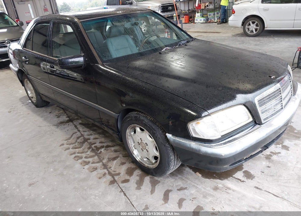 1998 MERCEDES-BENZ C 230 VIN: WDBHA23G1WA556288