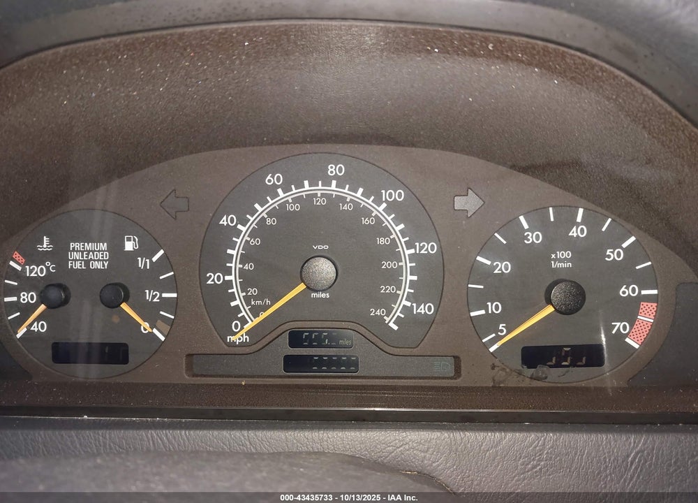 1998 MERCEDES-BENZ C 230 VIN: WDBHA23G1WA556288