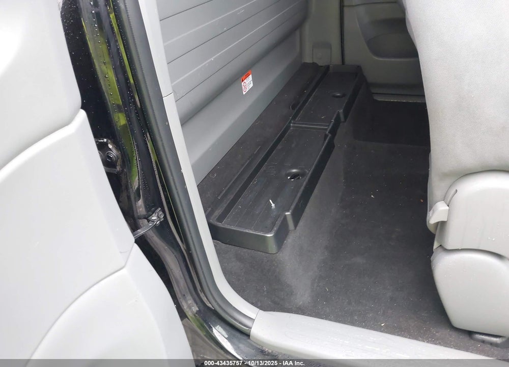 2015 TOYOTA TACOMA VIN: 5TFUX4EN3FX033843