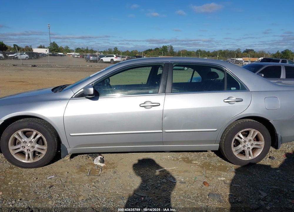 2007 HONDA ACCORD 2.4 SE VIN: 1HGCM563X7A202494