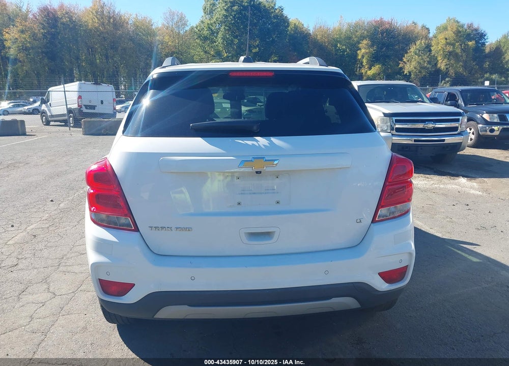 2019 CHEVROLET TRAX VIN: 3GNCJPSB3KL143183