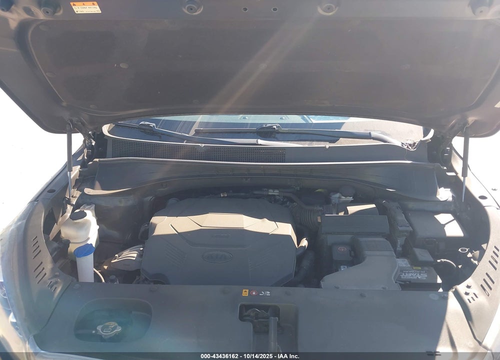 2019 KIA SORENTO VIN: 5XYPH4A51KG508094