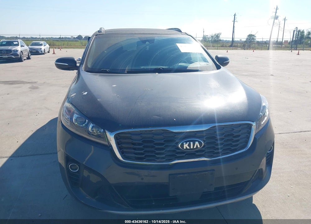 2019 KIA SORENTO VIN: 5XYPH4A51KG508094