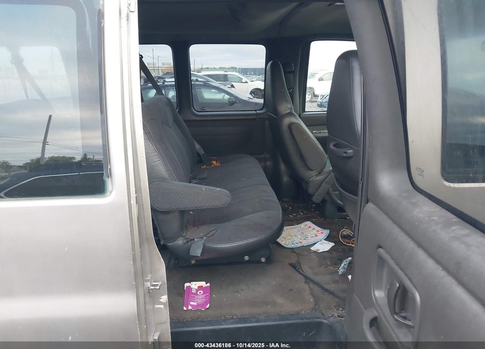 2001 GMC SAVANA STANDARD VIN: 1GJHG39R411232476