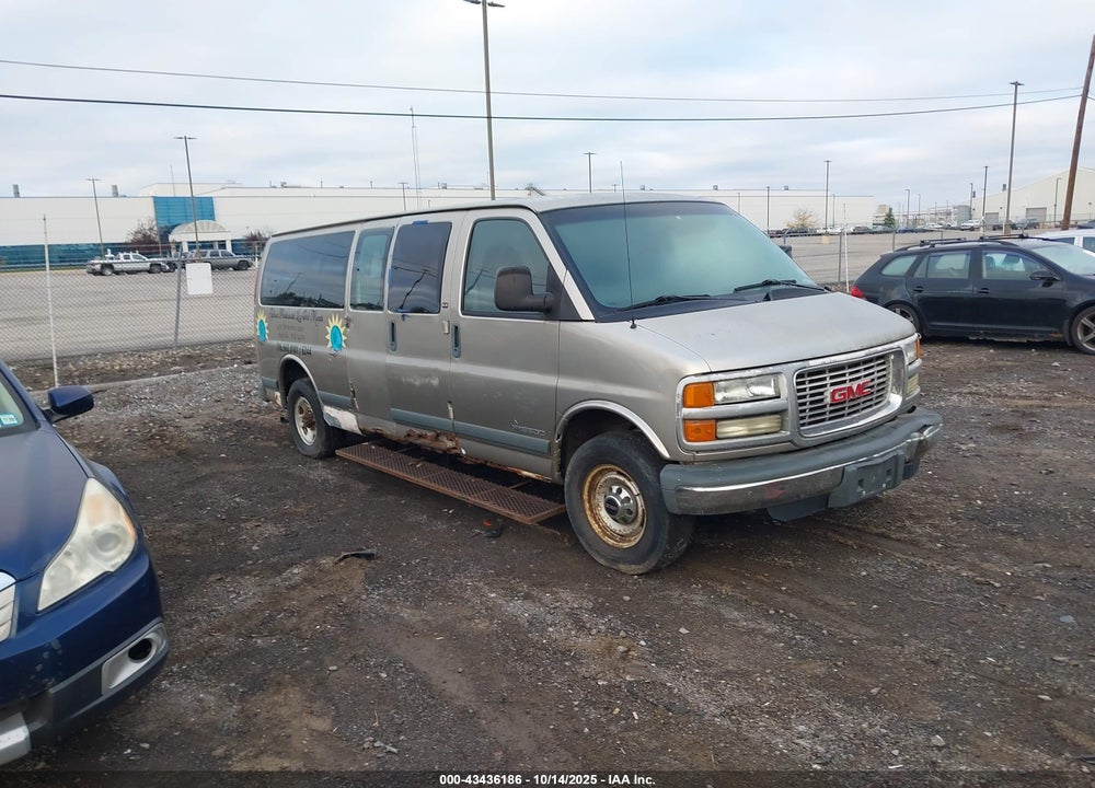 2001 GMC SAVANA STANDARD VIN: 1GJHG39R411232476