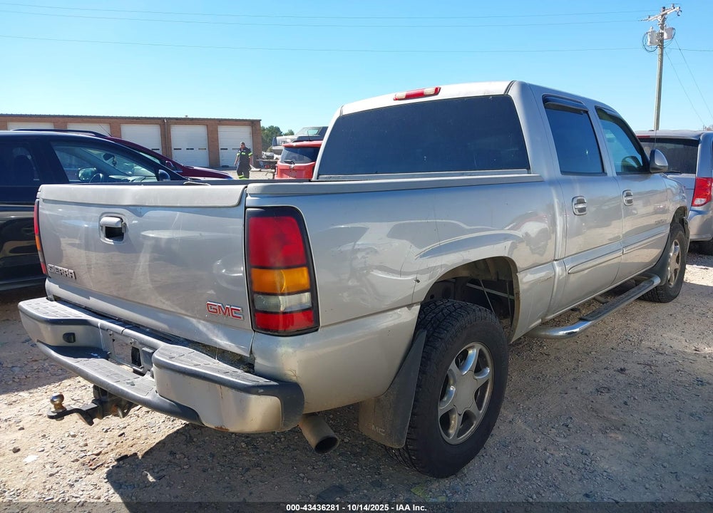 2005 GMC SIERRA 1500 VIN: 2GTEK63N551331212