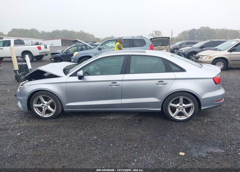 2015 AUDI A3 VIN: WAUBFGFF3F1069938