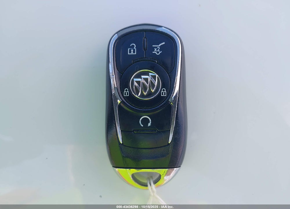 2021 BUICK ENCLAVE AWD ESSENCE VIN: 5GAEVAKWXMJ143943
