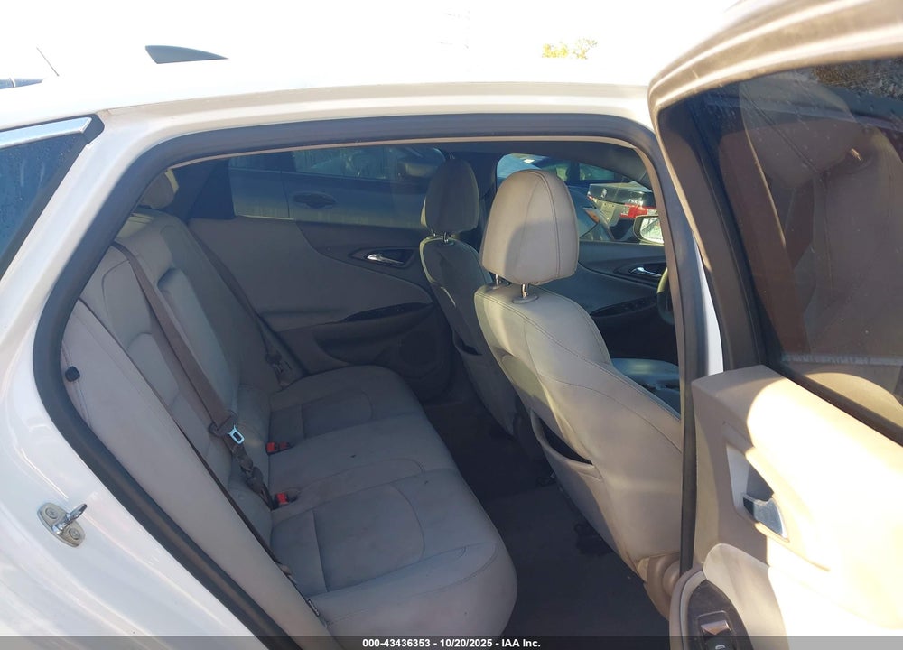 2017 CHEVROLET MALIBU VIN: 1G1ZC5ST3HF237537