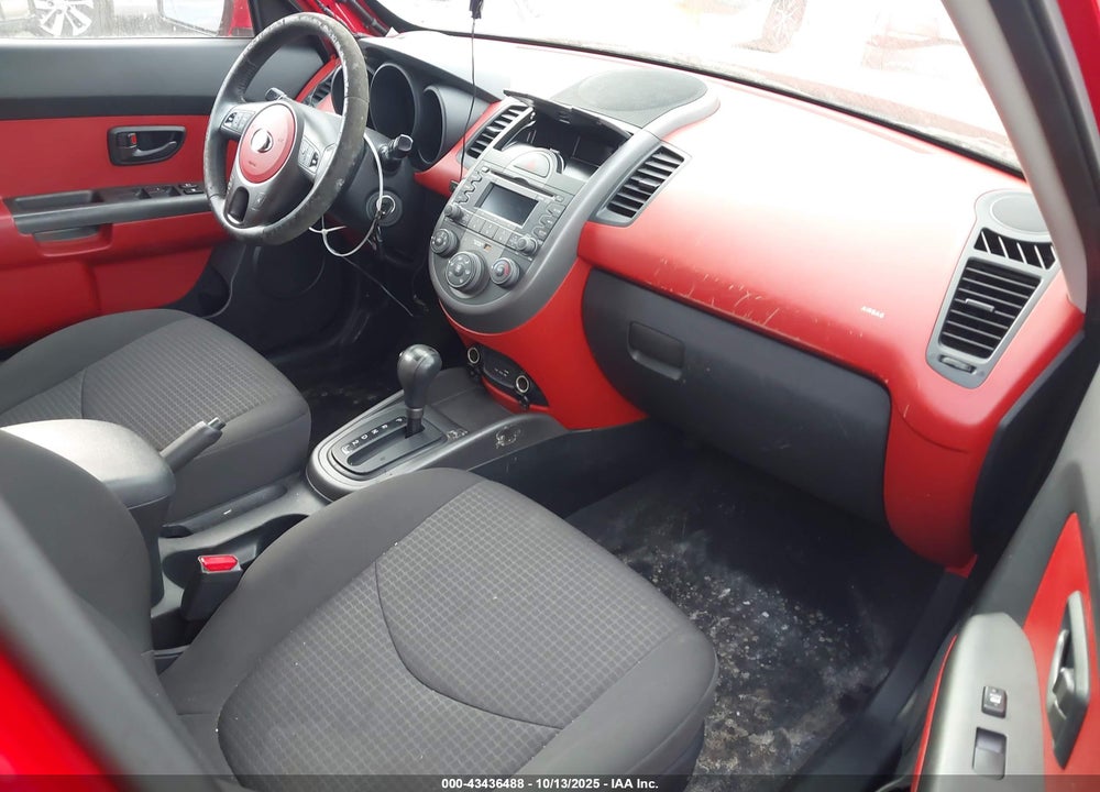 2010 KIA SOUL SPORT VIN: KNDJT2A29A7052596