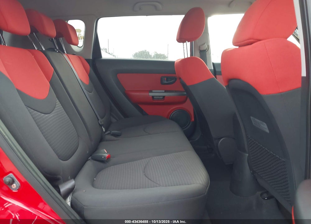 2010 KIA SOUL SPORT VIN: KNDJT2A29A7052596