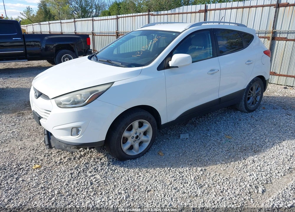 2014 HYUNDAI TUCSON VIN: KM8JU3AG6EU791944