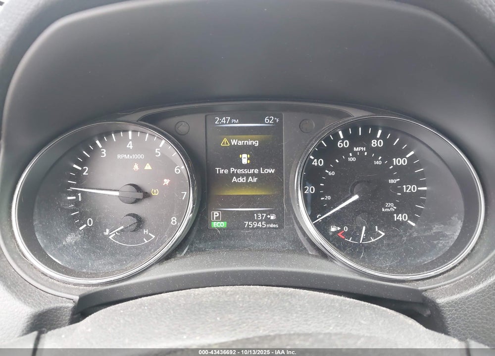 2017 NISSAN ROGUE VIN: 5N1AT2MV7HC781604