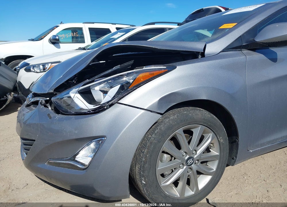 2014 HYUNDAI ELANTRA SE VIN: KMHDH4AEXEU084724